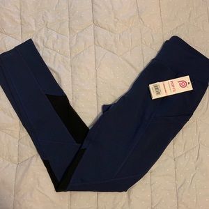 Pop fit leggings size small